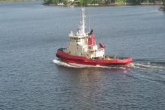 tugboat-free pic